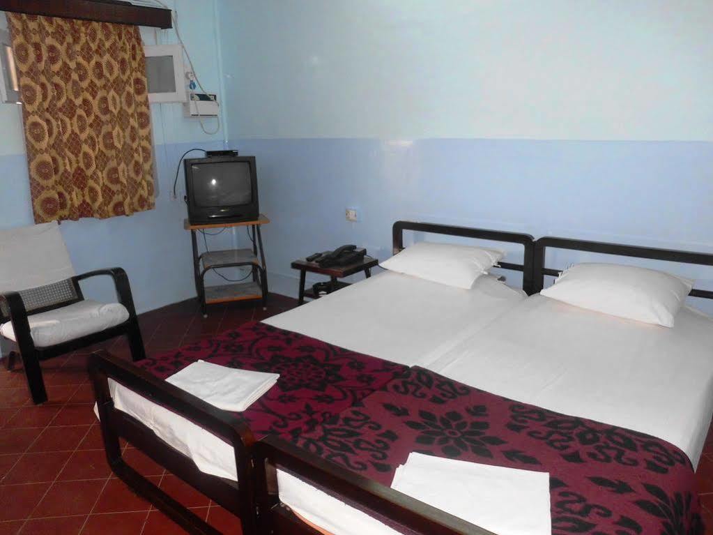 Hotel Mysore Dasaprakash Exterior foto